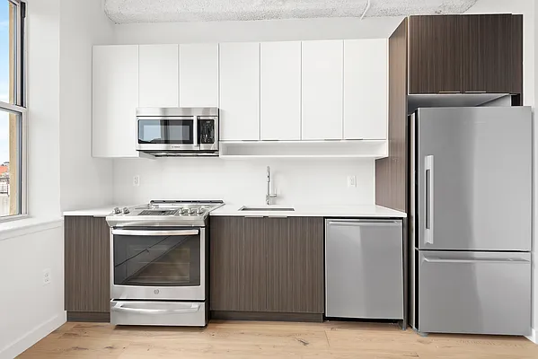 Rented by Corcoran | media 17