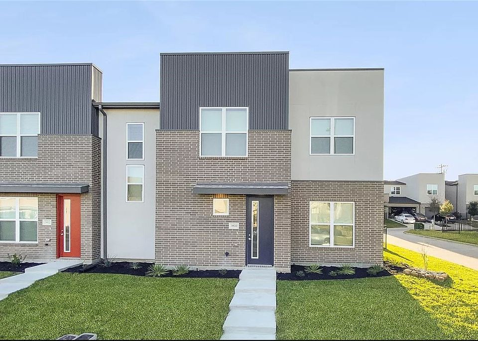 1st image of 3920 Yukon Ln