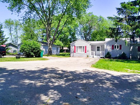 2nd image of 36441 N James Ct