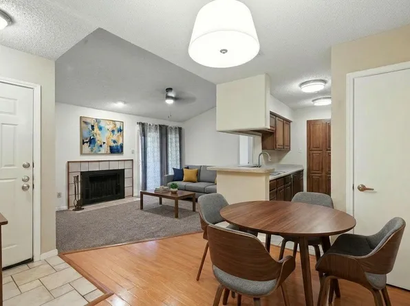 2101 Friendly Dr APT 3121, Arlington, TX 76011