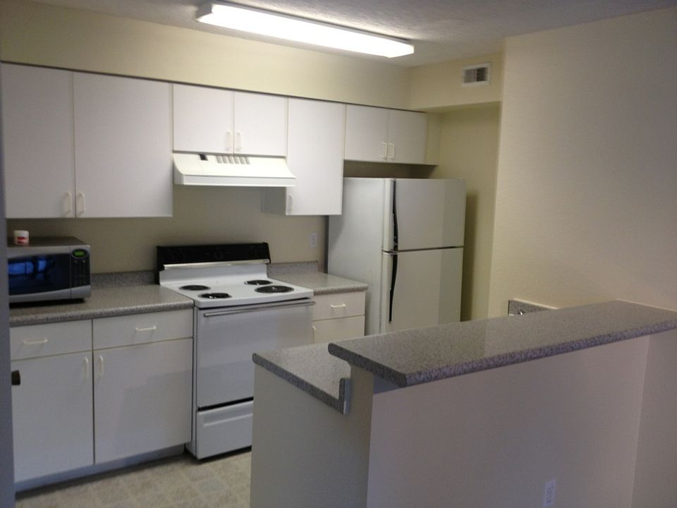 2nd image of 5148 Park Central Dr Unit 117