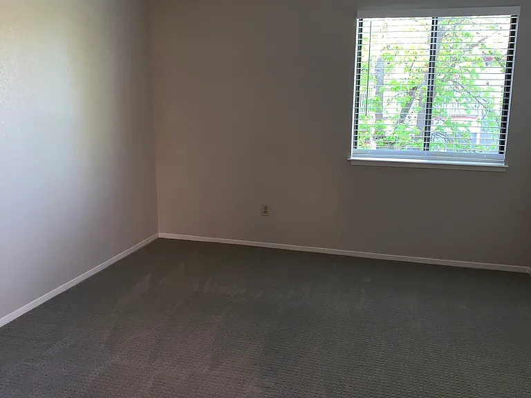 2577 Westberry Dr — Photo 13