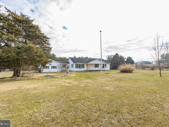 3rd image of 36 Bryarly Ln