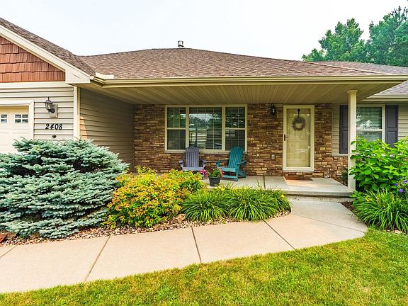 3rd image of 2408 FANTAIL AVENUE