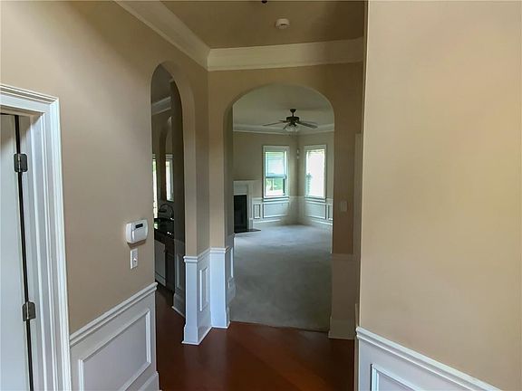 4th image of 159 Saintvry Way