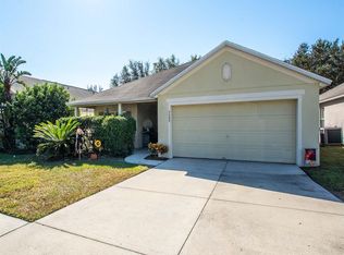 2080 Newtown Rd, Groveland, FL 34736