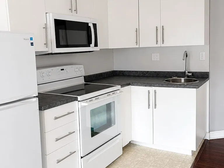 34 Dawson Dr #841A — Photo 4