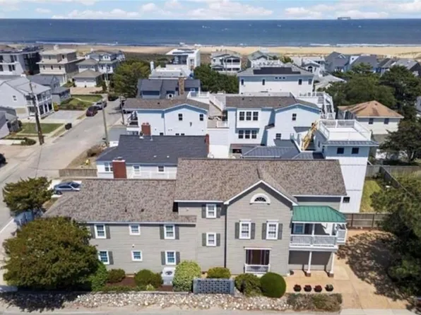 116 62nd St, Virginia Beach, VA 23451