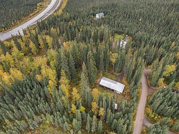 5th image of 1258 Deer Valley Rd