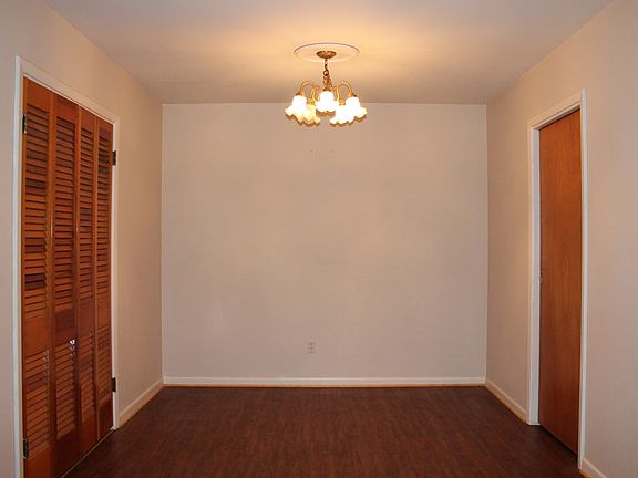 3rd image of 4314 Hughes Dr