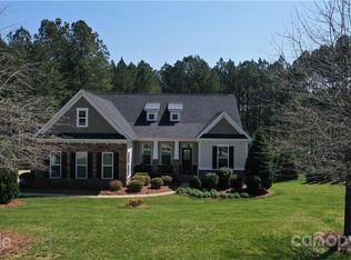 253 Ashmore Cir, Troutman, NC 28166