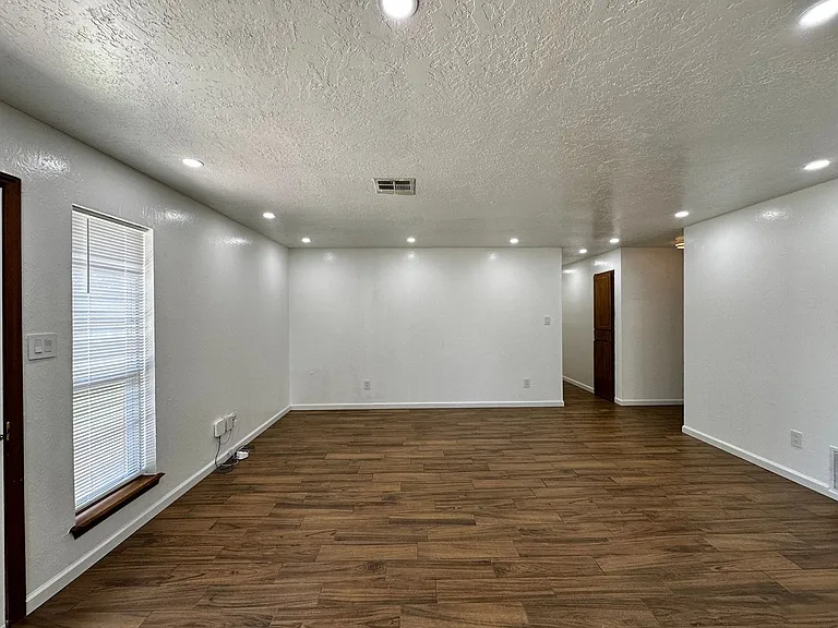 6509 SW Oak Cliff Ave — Photo 7