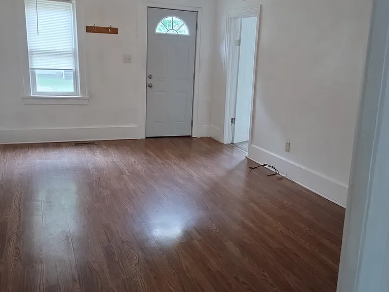 703 Steward Ave — Photo 4