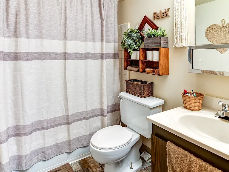 Arbor Park Apartments — Photo 9