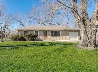 5500 Cedar Ave, Raytown, MO 64133