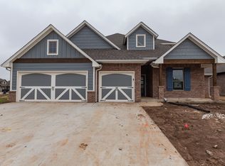 9141 NW 115th St, Yukon, OK 73099