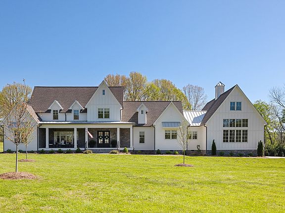 2nd image of 4000 Grace Creek Valley Ln