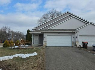 1102 1st St, Saint Paul Park, MN 55071