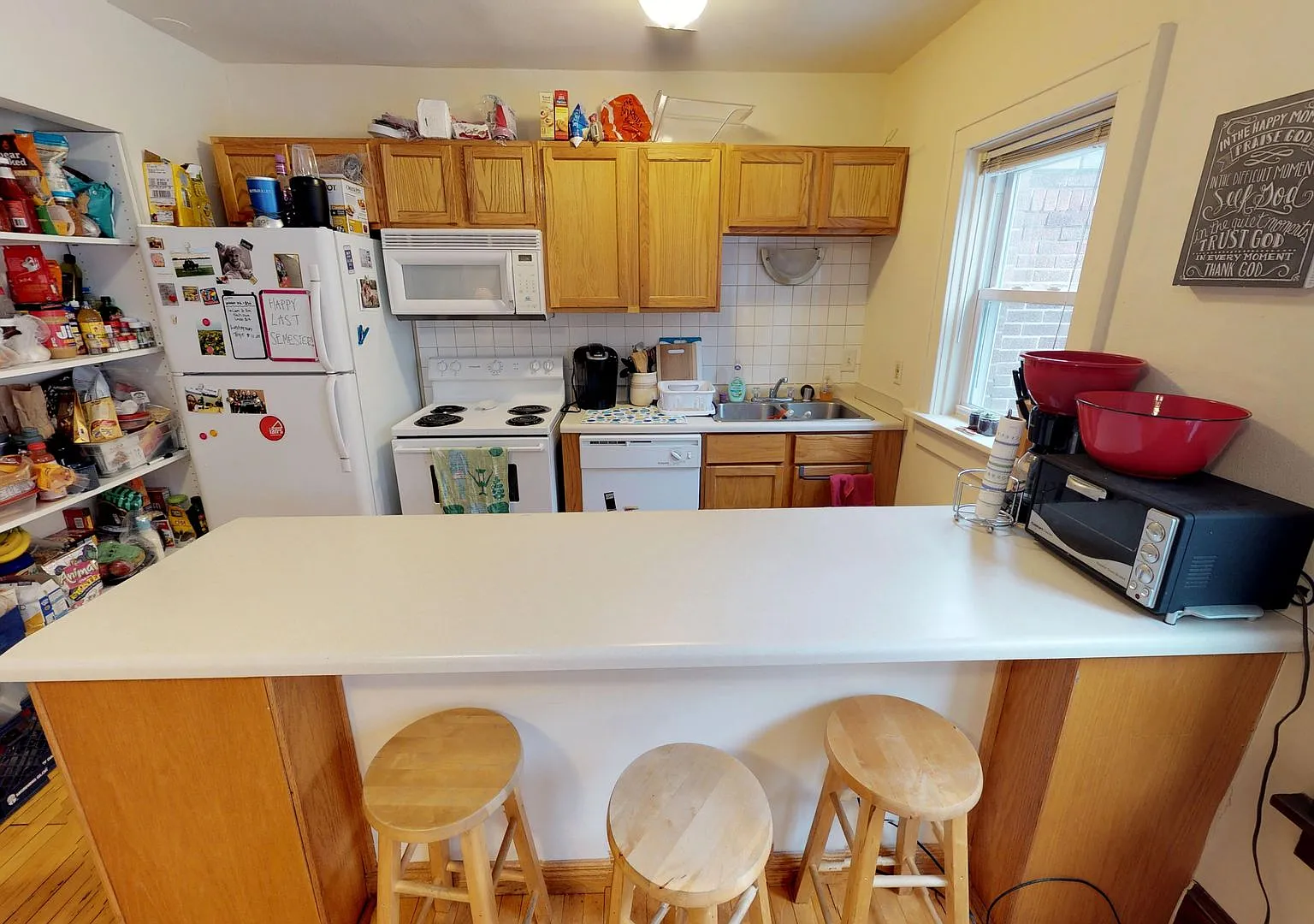 103 N Randall Ave — Photo 4