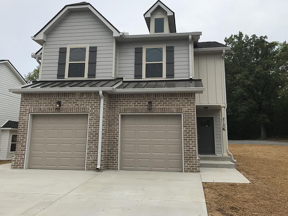 1st image of 212K Carver Ln