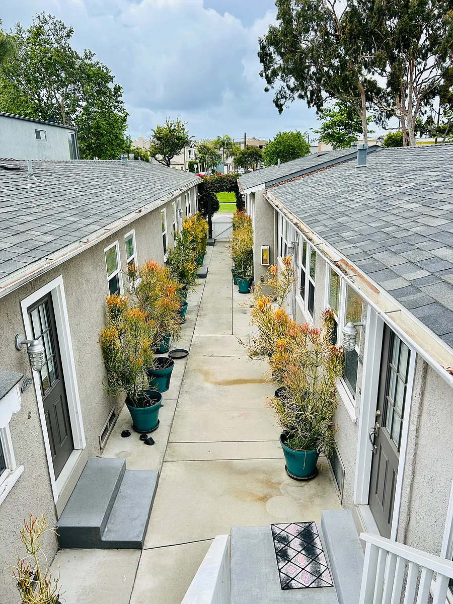 Building Photo - 1603 Electric Ave #4