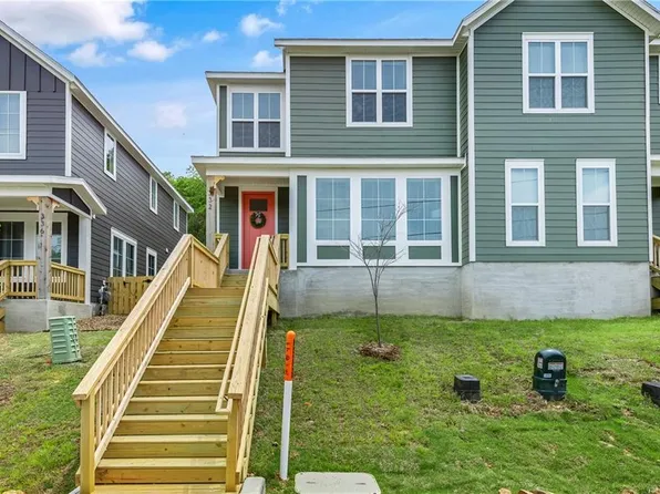 332 Fletcher Ave, Fayetteville, AR 72701