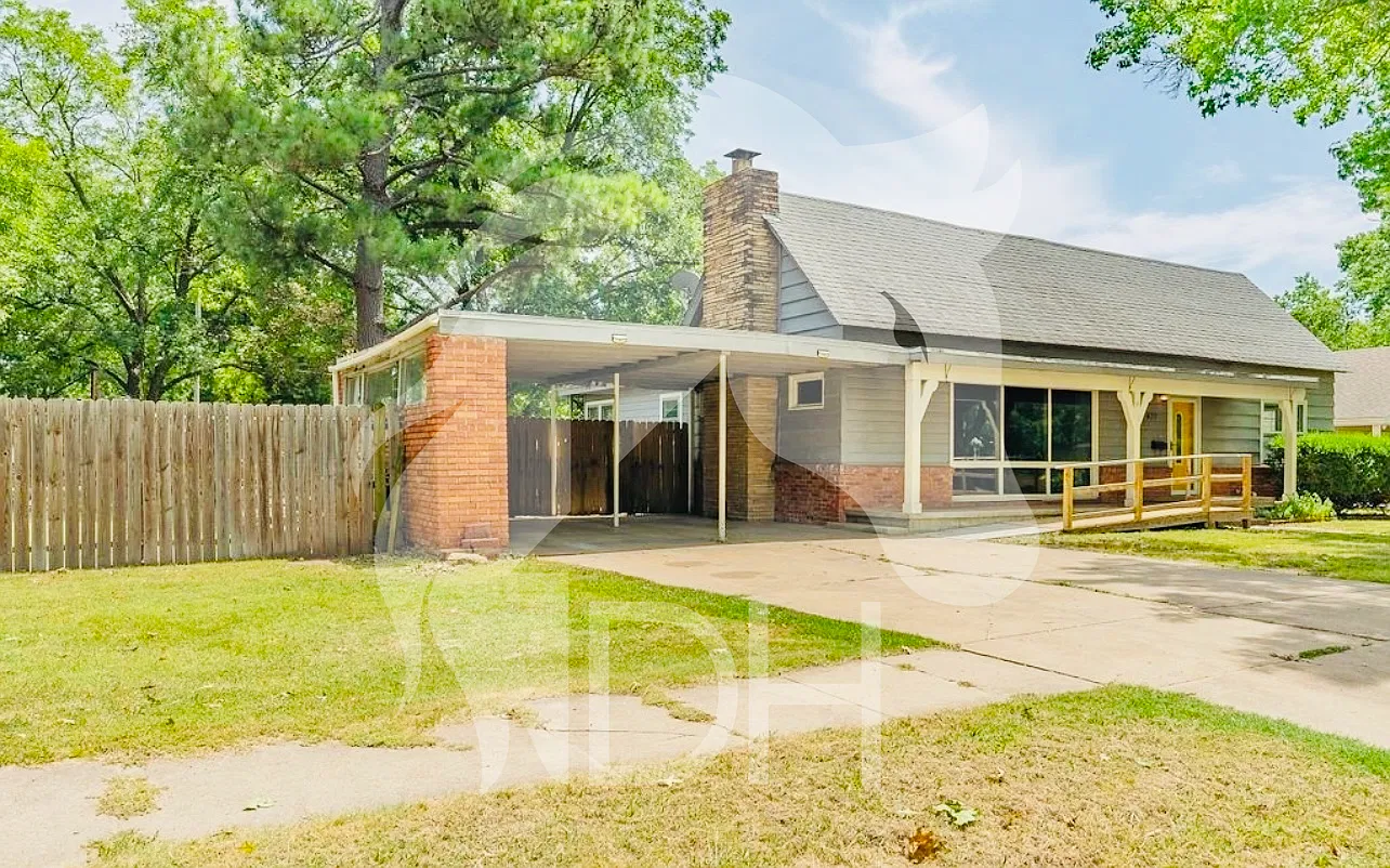 3 bed, 2.0 bath, $1,575 — Photo 3