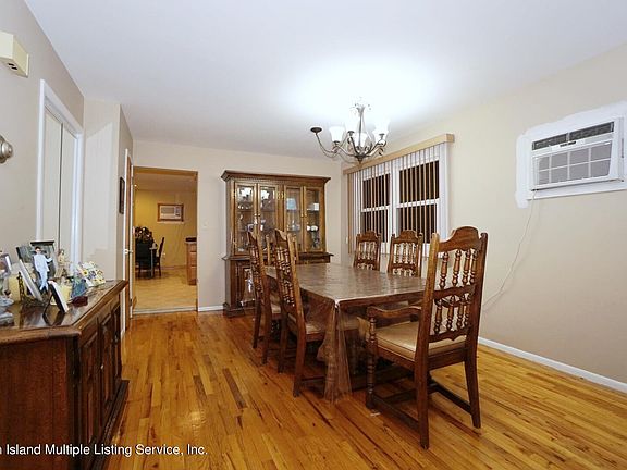 4th image of 329 Fairbanks Ave