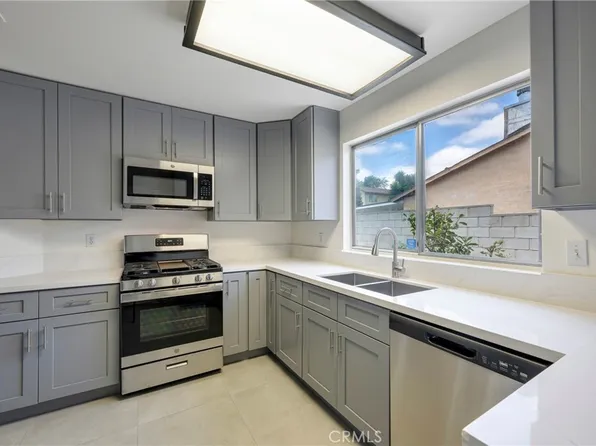 9330 Westeria St, Bloomington, CA 92316