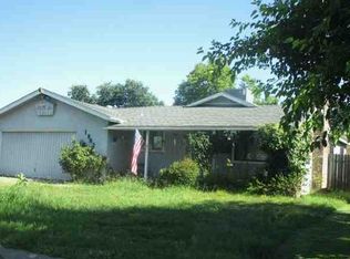 1982 Westwood Ave, Redding, CA 96001