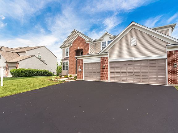 3rd image of 4076 Stratford Ln