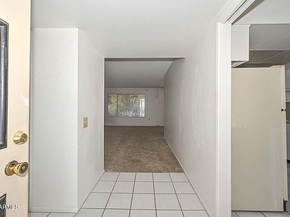 5th image of 9719 W NEWPORT Drive