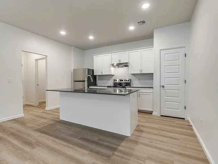 1140 Carpe Diem Ct — Photo 7