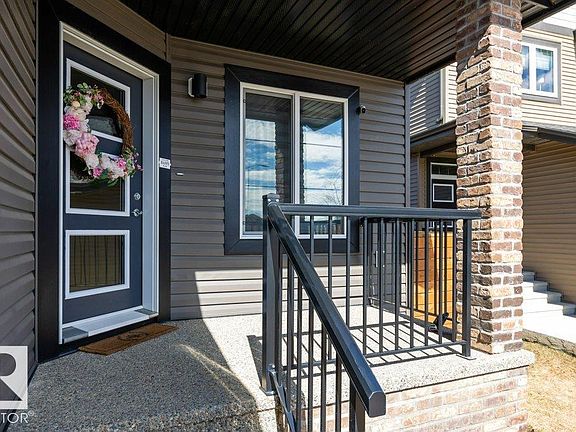 2nd image of 29 Ratelle Cir