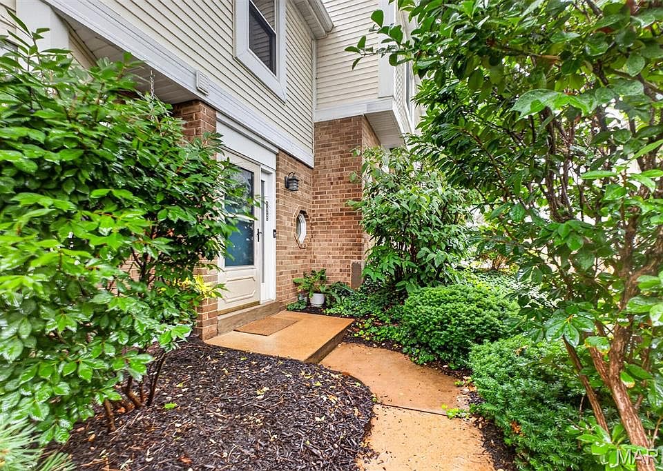 1st image of 2039 Kentmore Ln