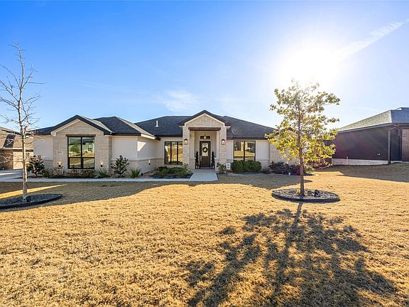 2nd image of 5009 Pheasant Dr