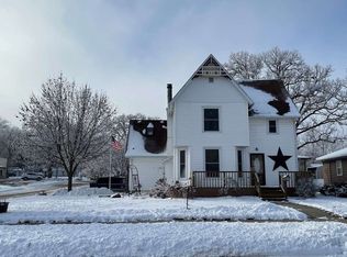 1000 Court St, Charles City, IA 50616