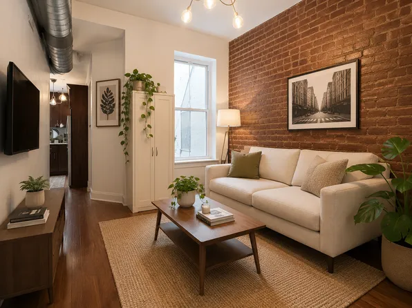 864 Hart Street image 1 of 7