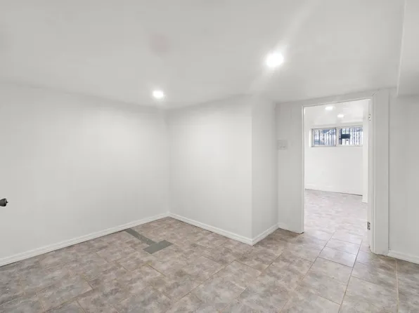 151 Stevens Avenue image 20 of 24