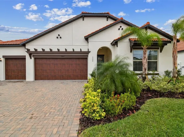 5322 Windy Grove Dr, Wimauma, FL 33598