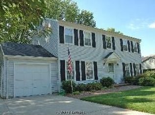 9509 Wallingford Dr, Burke, VA 22015