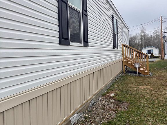 2nd image of 33 Black Bear Road