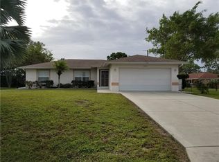 1261 Palmetto Dr, Venice, FL 34293