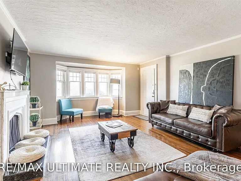470 Oriole Pkwy #4 — Photo 5