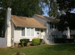 73 Park Blvd, Ocean, NJ 07712