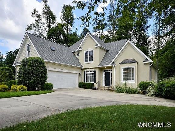 1st image of 55 Bowenterra Dr