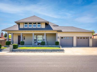 747 Palm Ave, Ripon, CA, 95366
