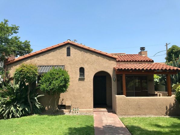 3855 Hollypark Pl