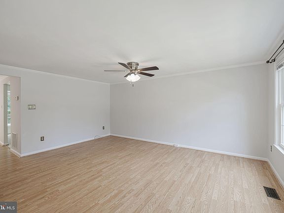 2nd image of 7306 Crestleigh Way