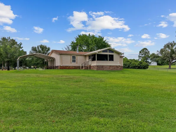 9747 Mathieu St, Oil City, LA 71061